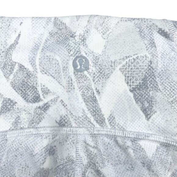 Lululemon Train Times 7/8 Pant 25" Womens Size 6 Jasmine White Multi - Picture 7 of 7